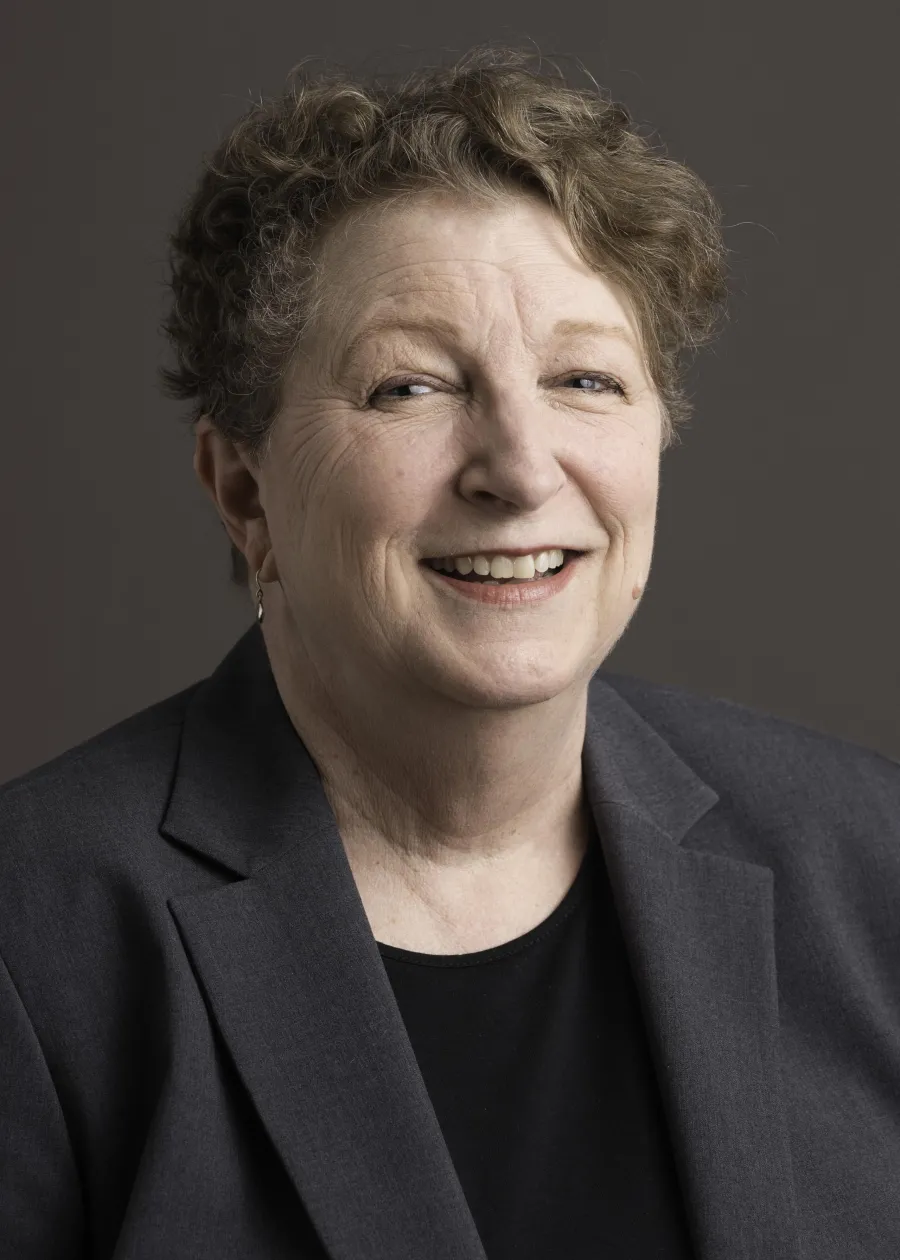 priscilla_maloney_5x7_1.jpg